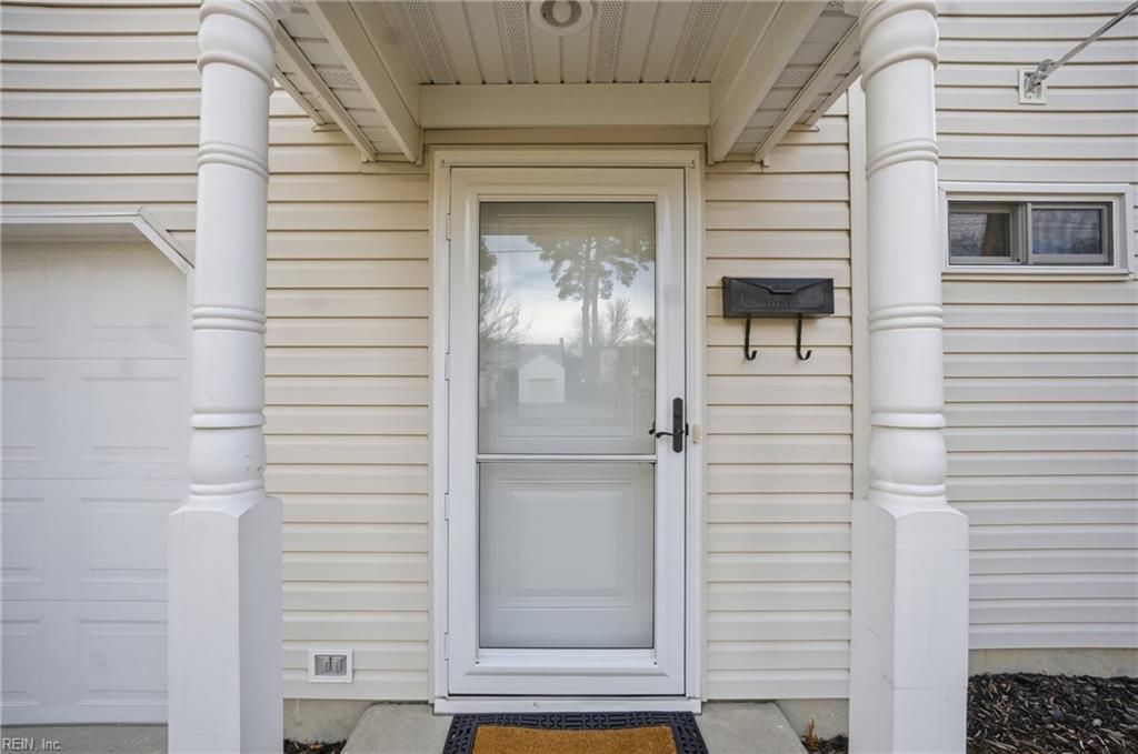 Photo of 1337 Longwood Drive, Norfolk, VA 23508 (MLS # 10613438)