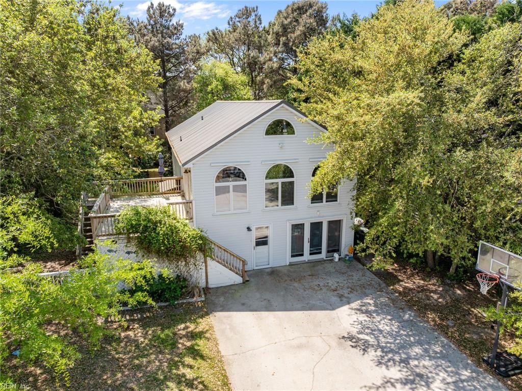 Photo of 2820 S Pamlico Avenue, Nags Head, NC 27959 (MLS # 10630457)