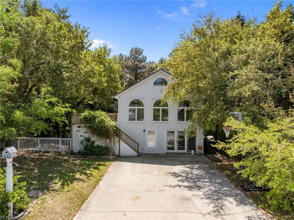 Photo of 2820 S Pamlico Avenue, Nags Head, NC 27959 (MLS # 10630457)