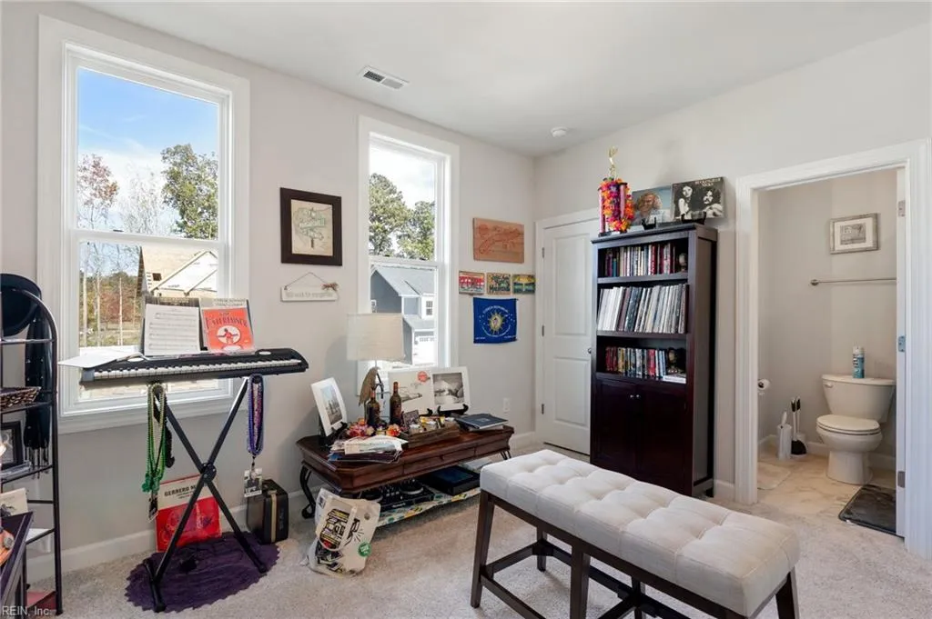 Virginia Beach, Virginia 23451, United States, 5 Bedrooms Bedrooms, ,4 BathroomsBathrooms,Residential,Pending,34153