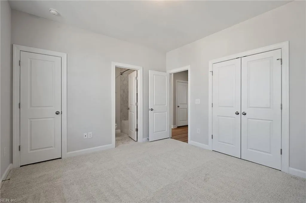 Virginia Beach, Virginia 23451, United States, 5 Bedrooms Bedrooms, ,4 BathroomsBathrooms,Residential,Pending,34153