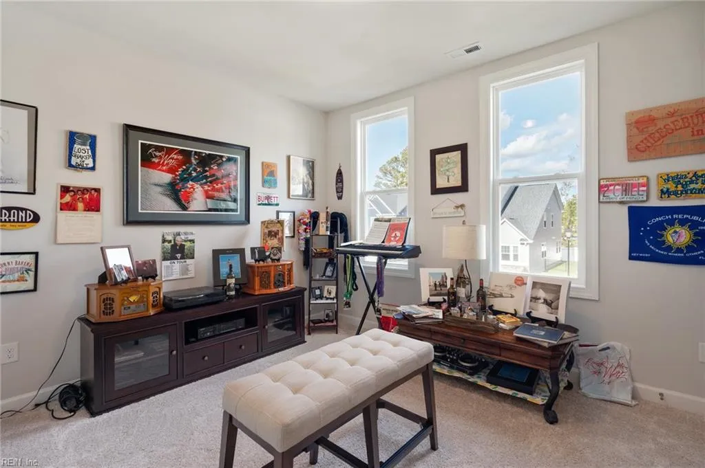 Virginia Beach, Virginia 23451, United States, 5 Bedrooms Bedrooms, ,4 BathroomsBathrooms,Residential,Pending,34153