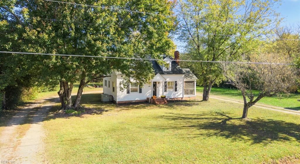 Photo of 280 Centerville Drive, Shacklefords, VA 23156 (MLS # 10607738)