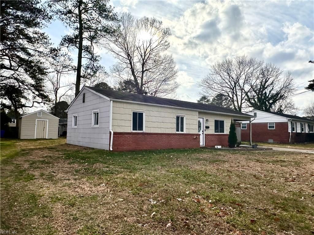 Photo of 3513 S Plaza Trail, Virginia Beach, VA 23452 (MLS # 10615812)