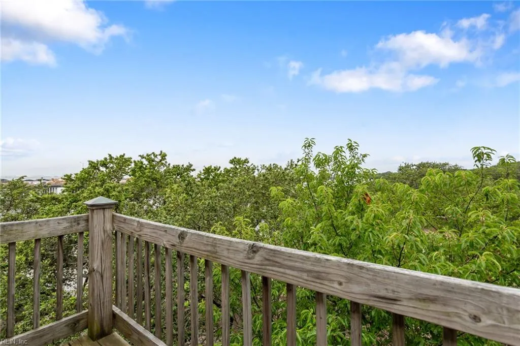 Norfolk, Virginia 23503, United States, 2 Bedrooms Bedrooms, ,2 BathroomsBathrooms,Residential,Active,162190