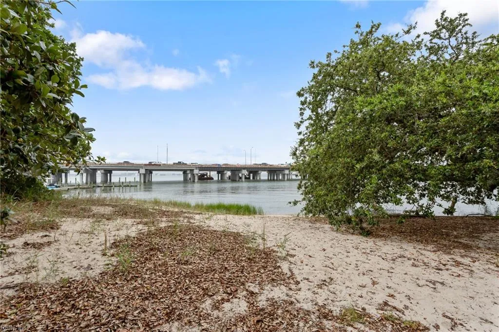 Norfolk, Virginia 23503, United States, 2 Bedrooms Bedrooms, ,2 BathroomsBathrooms,Residential,Active,162190