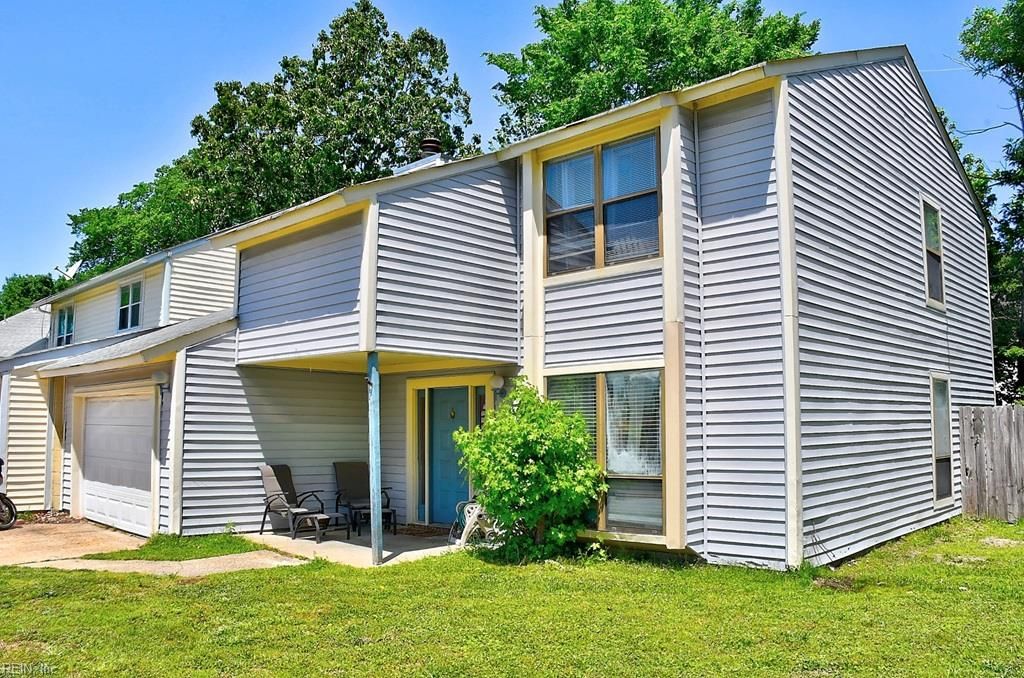 Photo of 900 Meadowburm Circle, Virginia Beach, VA 23452 (MLS # 10632318)
