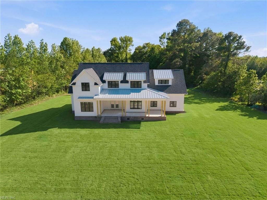 Photo of 533 Princess Anne Road, Virginia Beach, VA 23457 (MLS # 10633564)