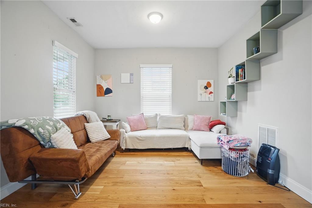 237 W 27th ST