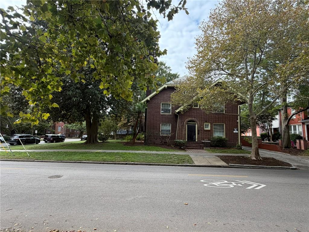 Photo of 607 W Princess Anne Road, Norfolk, VA 23517 (MLS # 10655664)