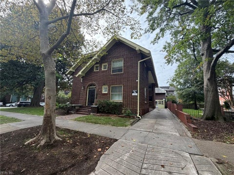 Photo of 607 W Princess Anne Road, Norfolk, VA 23517 (MLS # 10655664)