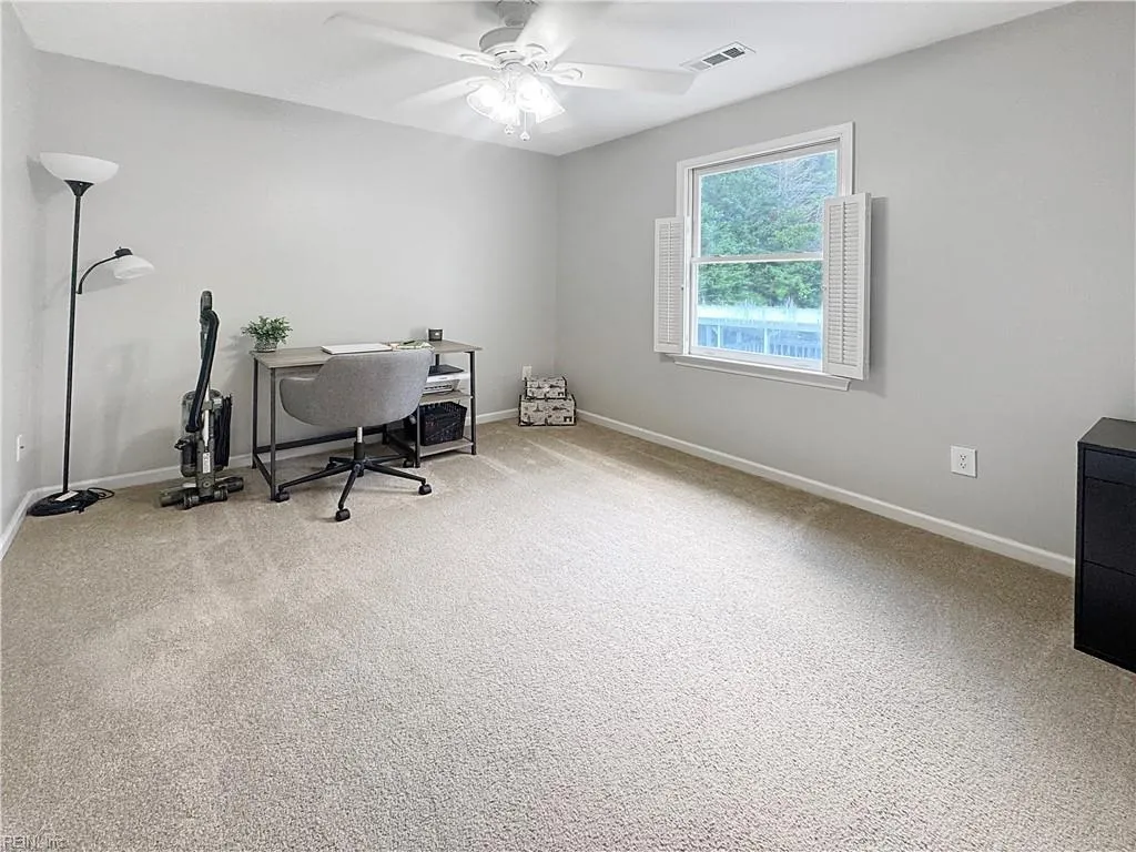 Gloucester, Virginia 23061, United States, 3 Bedrooms Bedrooms, ,3 BathroomsBathrooms,Residential,Active,189966