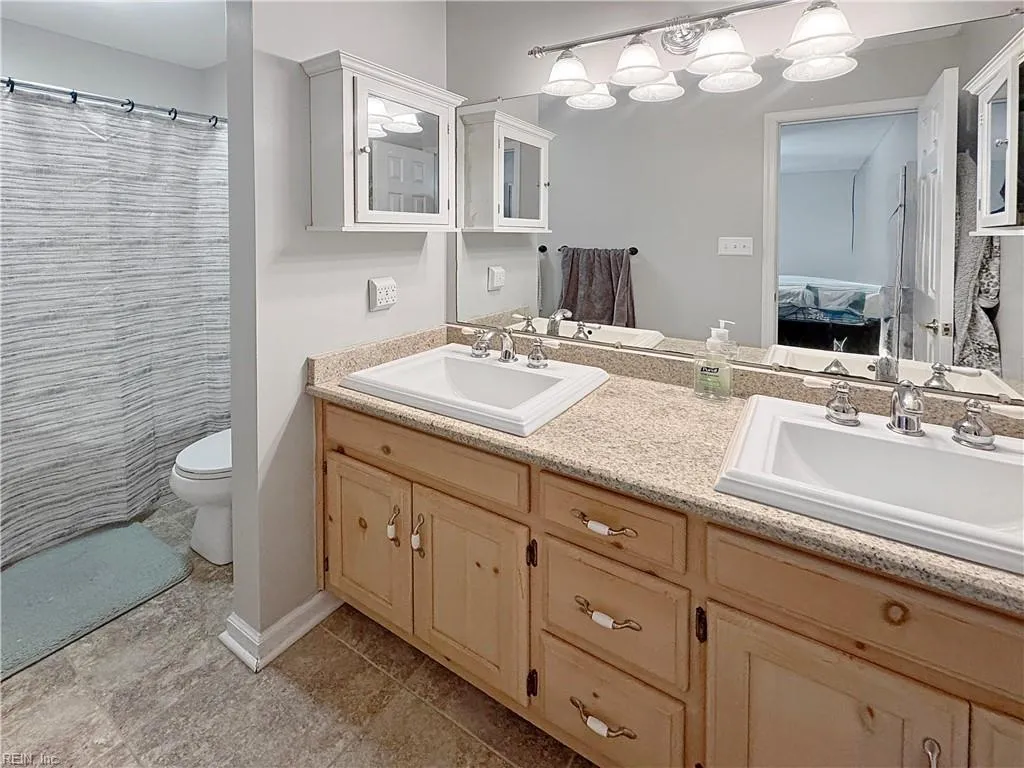 Gloucester, Virginia 23061, United States, 3 Bedrooms Bedrooms, ,3 BathroomsBathrooms,Residential,Active,189966