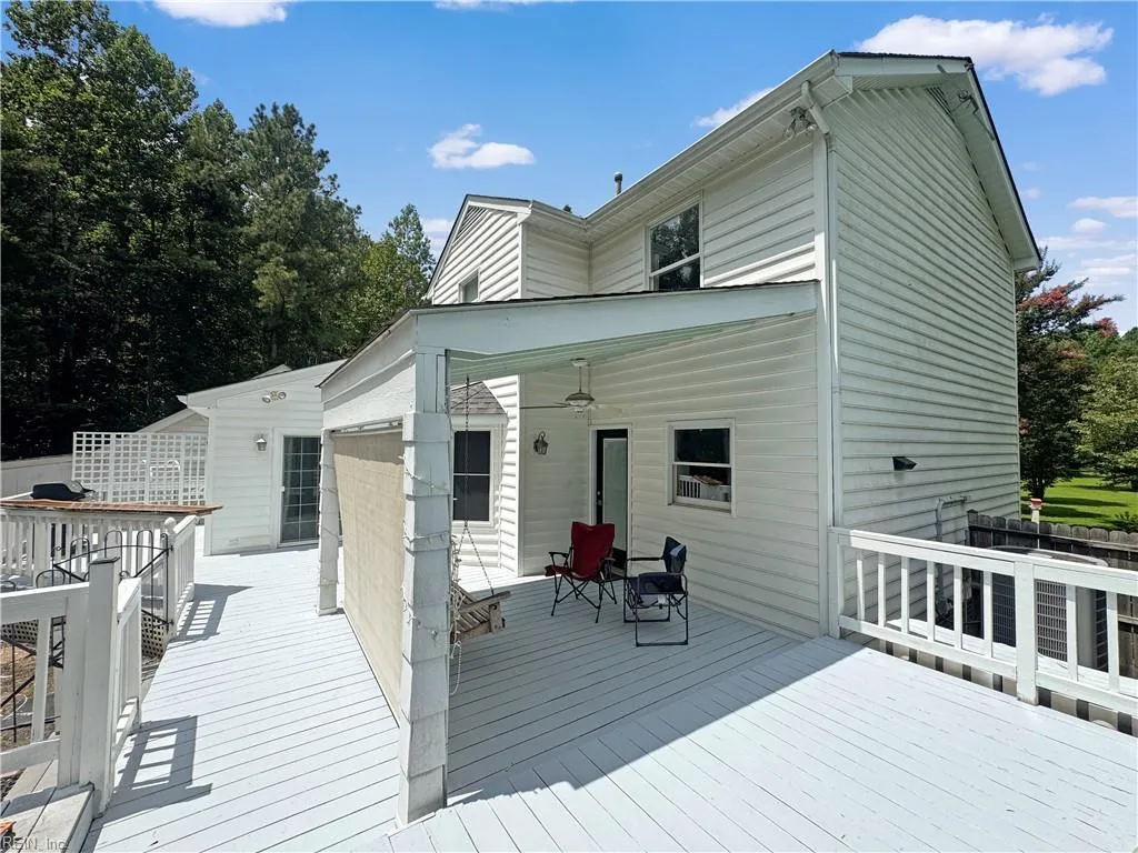 Gloucester, Virginia 23061, United States, 3 Bedrooms Bedrooms, ,3 BathroomsBathrooms,Residential,Active,189966