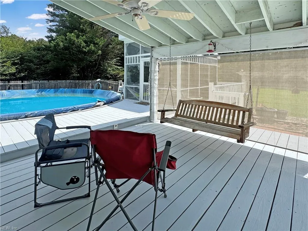 Gloucester, Virginia 23061, United States, 3 Bedrooms Bedrooms, ,3 BathroomsBathrooms,Residential,Active,189966