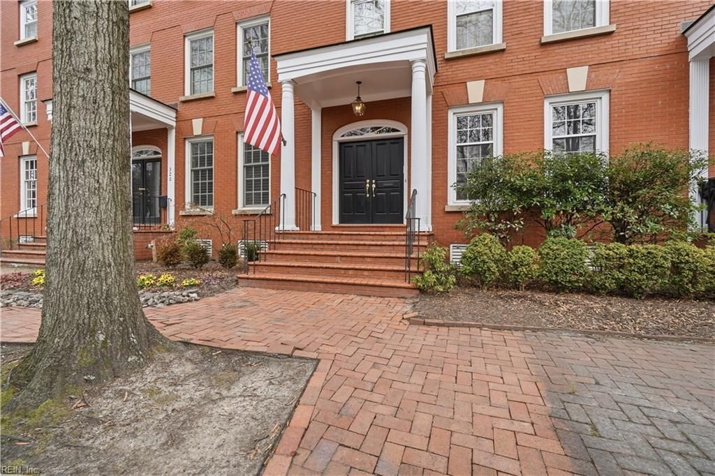 Photo of 316 College Place, Norfolk, VA 23510 (MLS # 10617880)