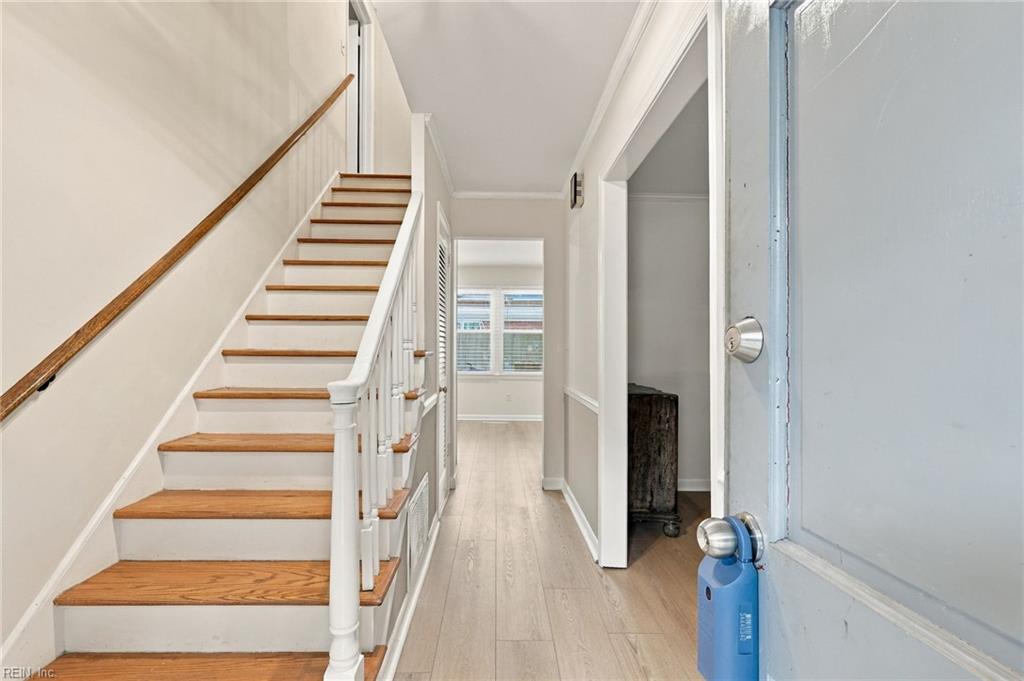 Photo of 620 Royal Palm Drive, Virginia Beach, VA 23452 (MLS # 10655295)