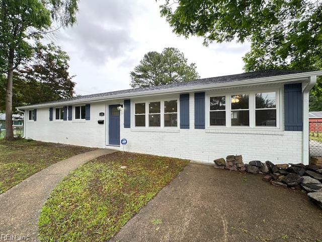 128 Ridgewood RD