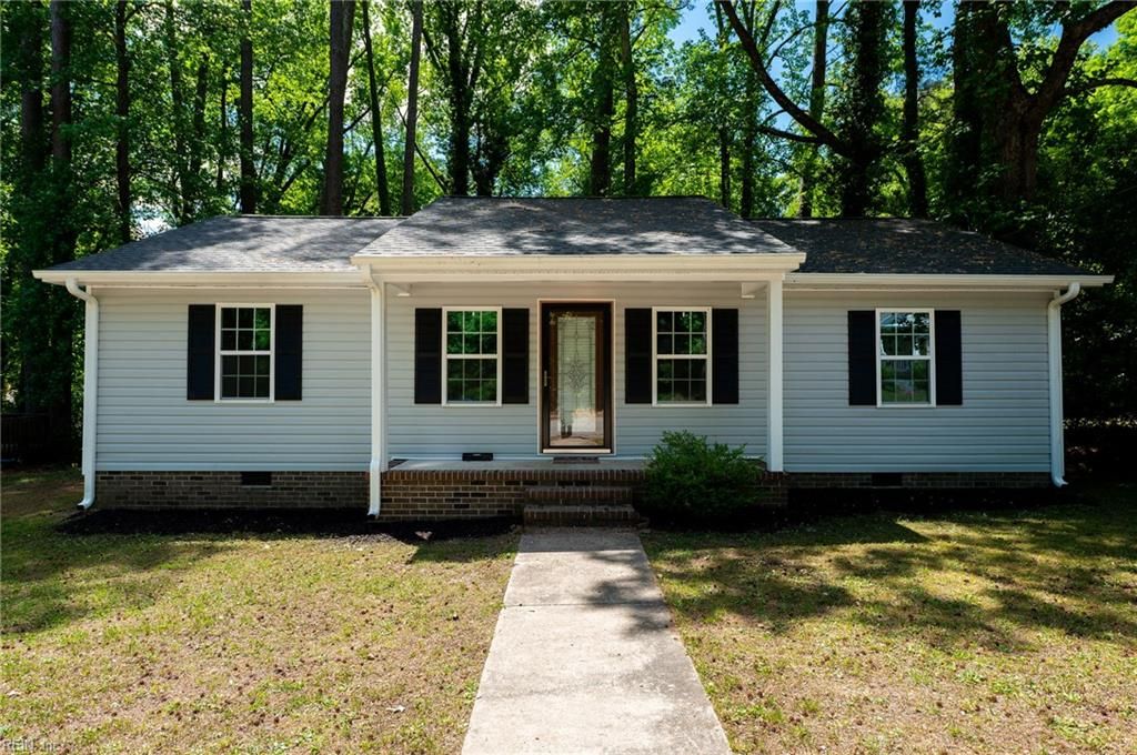 Photo of 308 Hicksford Avenue, Emporia, VA 23847 (MLS # 10633348)