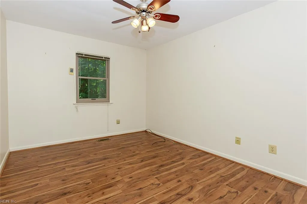 Newport News, Virginia 23602, United States, 3 Bedrooms Bedrooms, ,2 BathroomsBathrooms,Residential,Active,193703