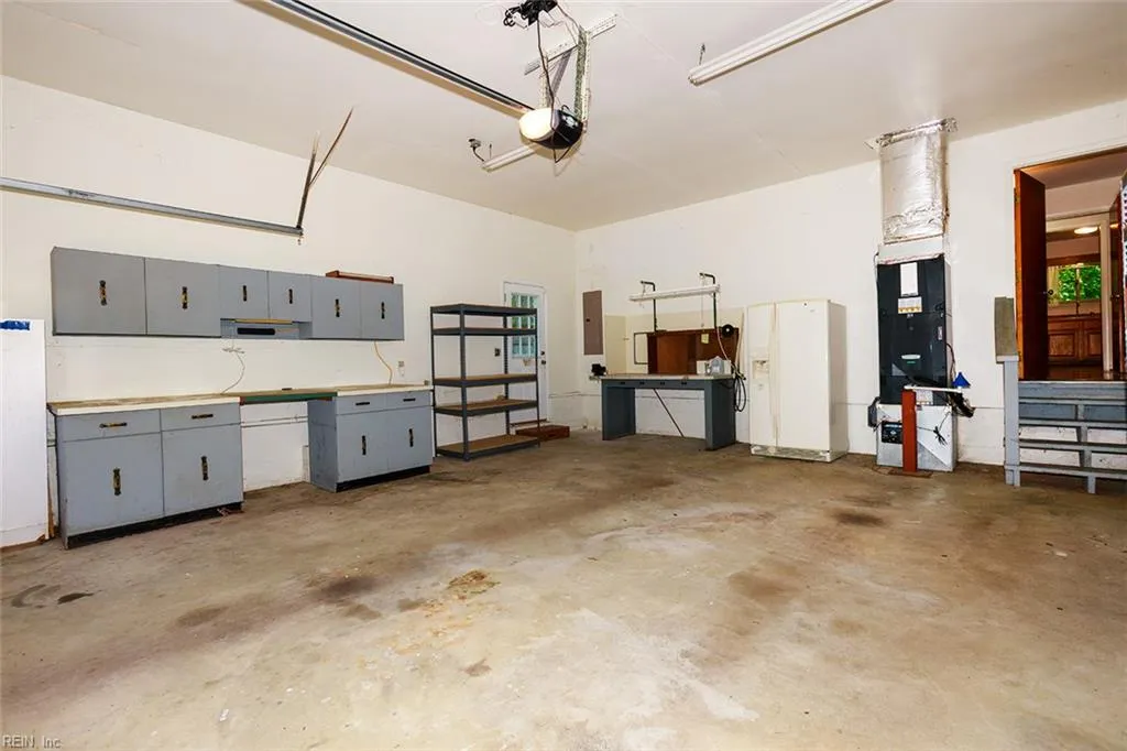 Newport News, Virginia 23602, United States, 3 Bedrooms Bedrooms, ,2 BathroomsBathrooms,Residential,Active,193703