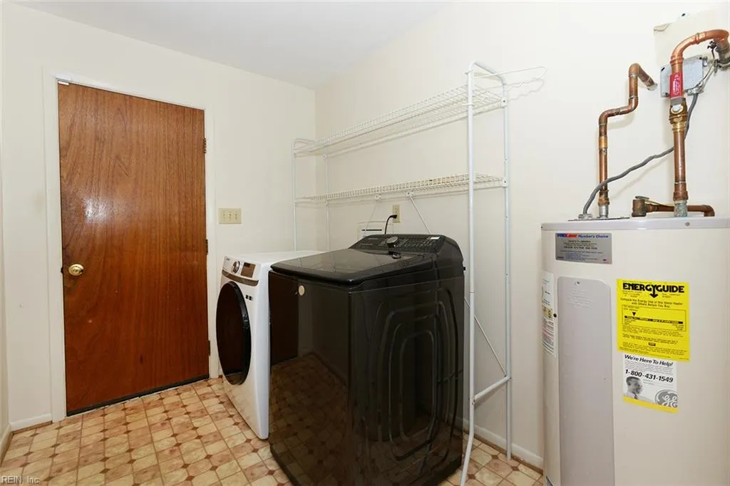 Newport News, Virginia 23602, United States, 3 Bedrooms Bedrooms, ,2 BathroomsBathrooms,Residential,Active,193703