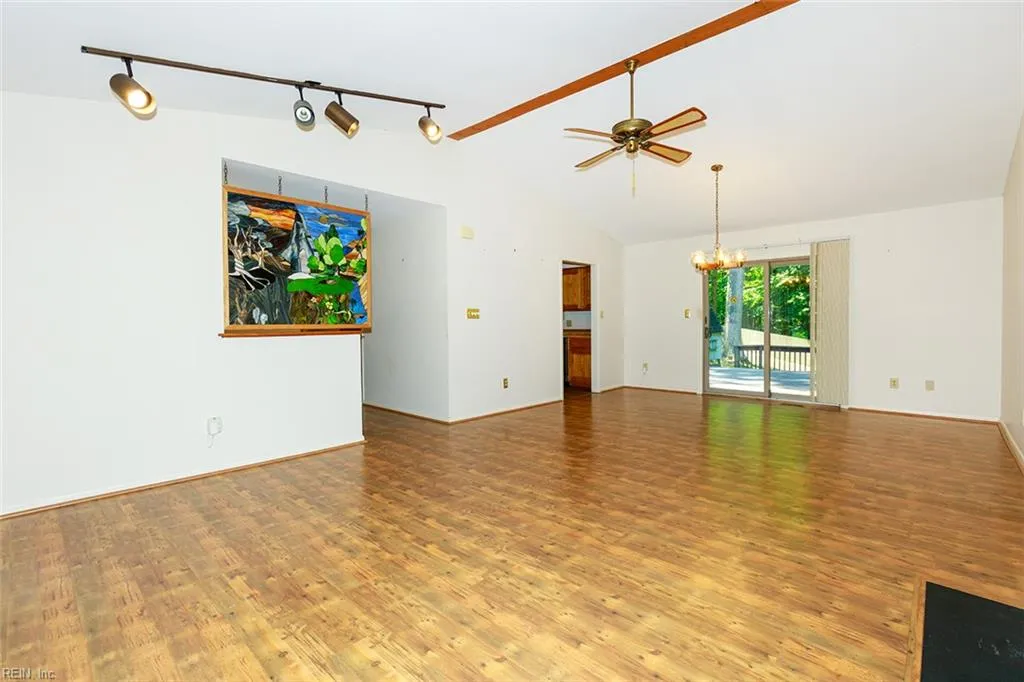 Newport News, Virginia 23602, United States, 3 Bedrooms Bedrooms, ,2 BathroomsBathrooms,Residential,Active,193703