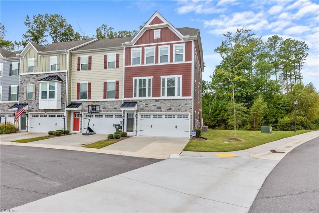 Photo of 1753 Fortune Terrace, Chesapeake, VA 23323 (MLS # 10608976)