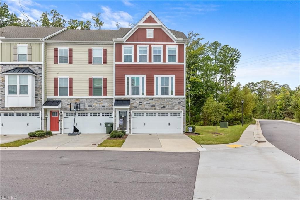 Photo of 1753 Fortune Terrace, Chesapeake, VA 23323 (MLS # 10608976)