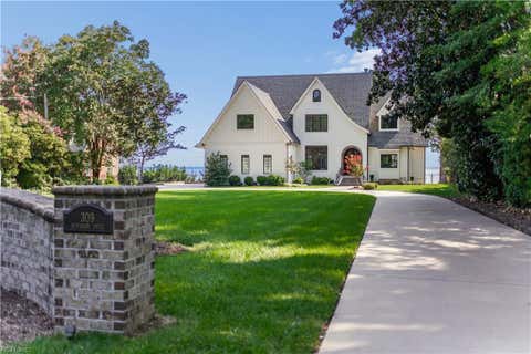 Photo of 309 Riverside Drive, Newport News, VA 23606 (MLS # 10647086)