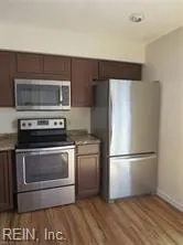 Virginia Beach, Virginia 23455, United States, 2 Bedrooms Bedrooms, ,2 BathroomsBathrooms,Residential,Active,185878