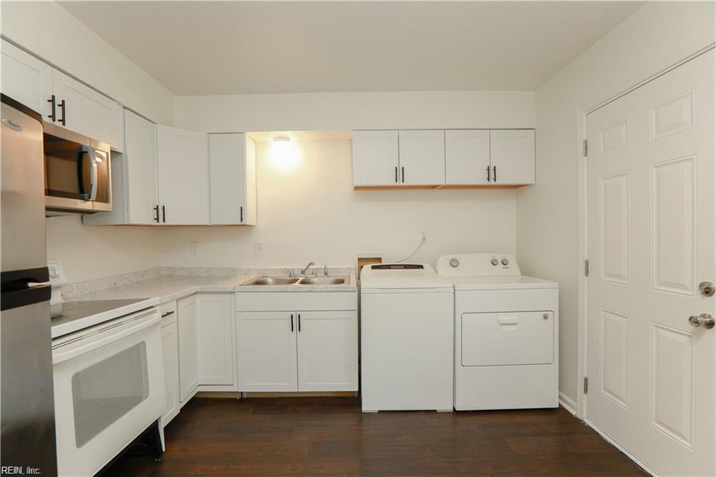 Photo of 8104 Turner Road, Norfolk, VA 23518 (MLS # 10659223)