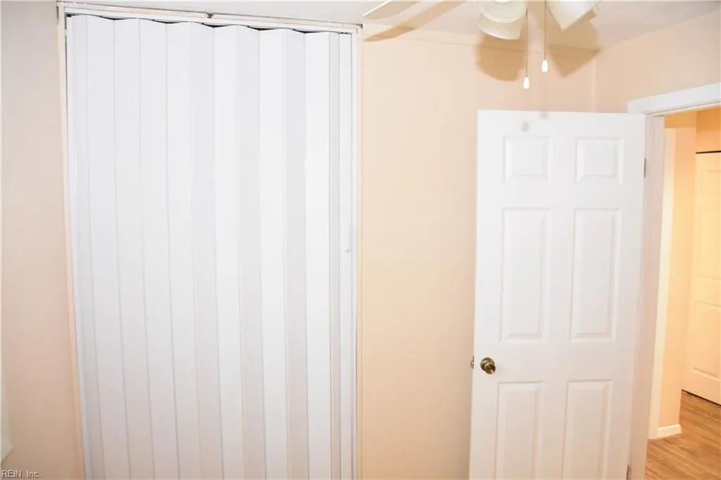 Norfolk, Virginia 23518, United States, 3 Bedrooms Bedrooms, ,2 BathroomsBathrooms,Residential,Pending,44108