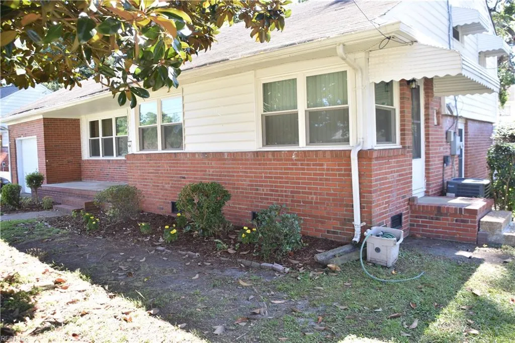 Norfolk, Virginia 23518, United States, 3 Bedrooms Bedrooms, ,2 BathroomsBathrooms,Residential,Pending,44108