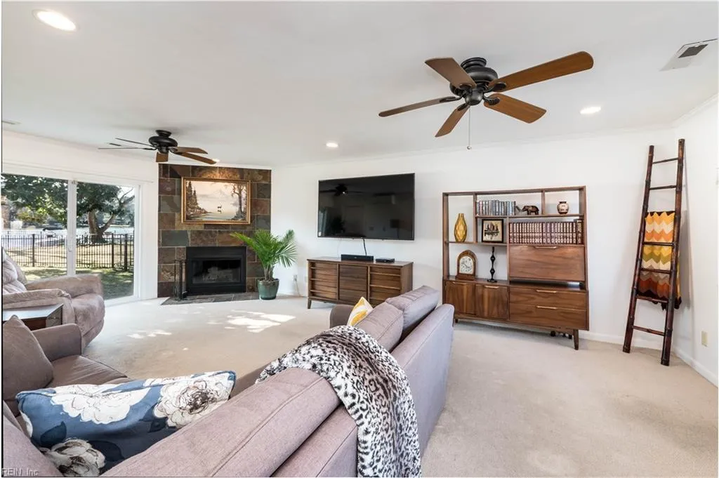 Virginia Beach, Virginia 23455, United States, 3 Bedrooms Bedrooms, ,2 BathroomsBathrooms,Residential,Active,11616