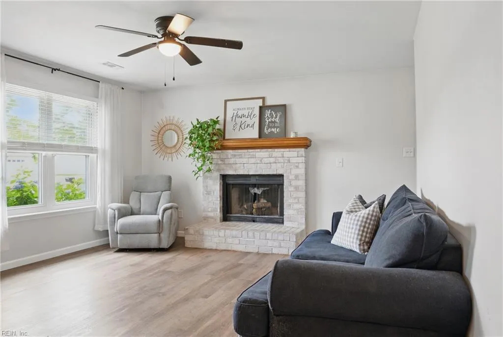 Chesapeake, Virginia 23323, United States, 3 Bedrooms Bedrooms, ,2 BathroomsBathrooms,Residential,Pending,135496