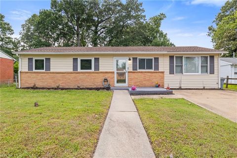 623 Nottingham DR Hampton VA 23669