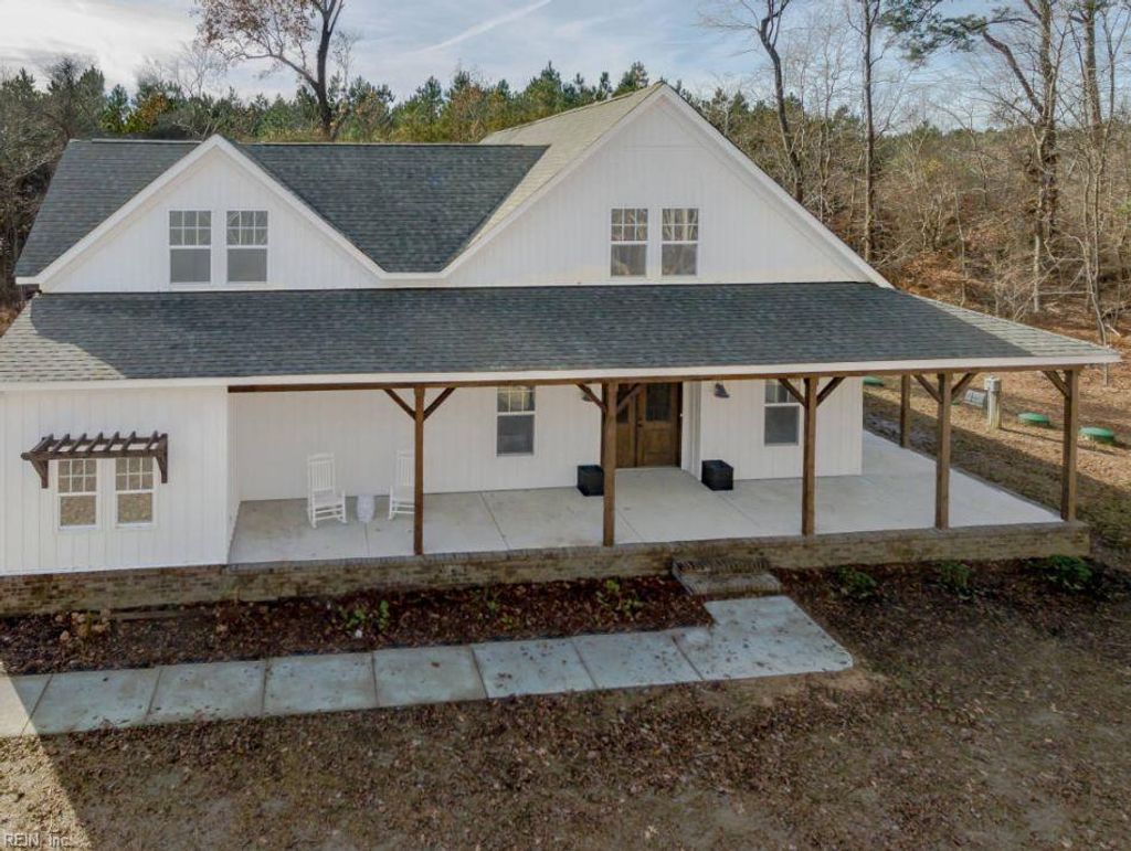 Photo of 1 AC Sexton Road, Elberon, VA 23846 (MLS # 10635194)