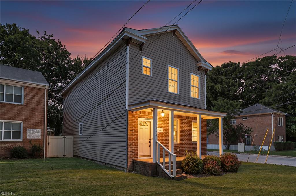 Photo of 1359 W 40th Street, Norfolk, VA 23508 (MLS # 10647184)