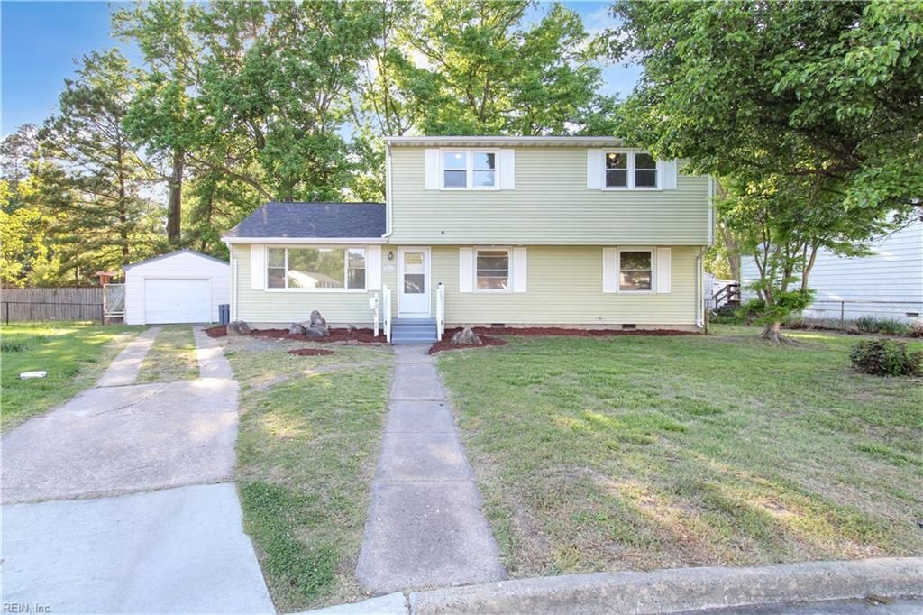 Photo of 35 Leicester Terrace, Hampton, VA 23666 (MLS # 10630625)