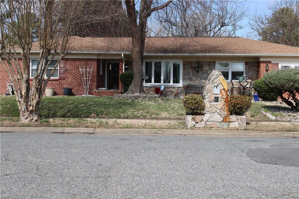 Photo of 3200 Bruno Dr Drive, Chesapeake, VA 23323 (MLS # 10626582)