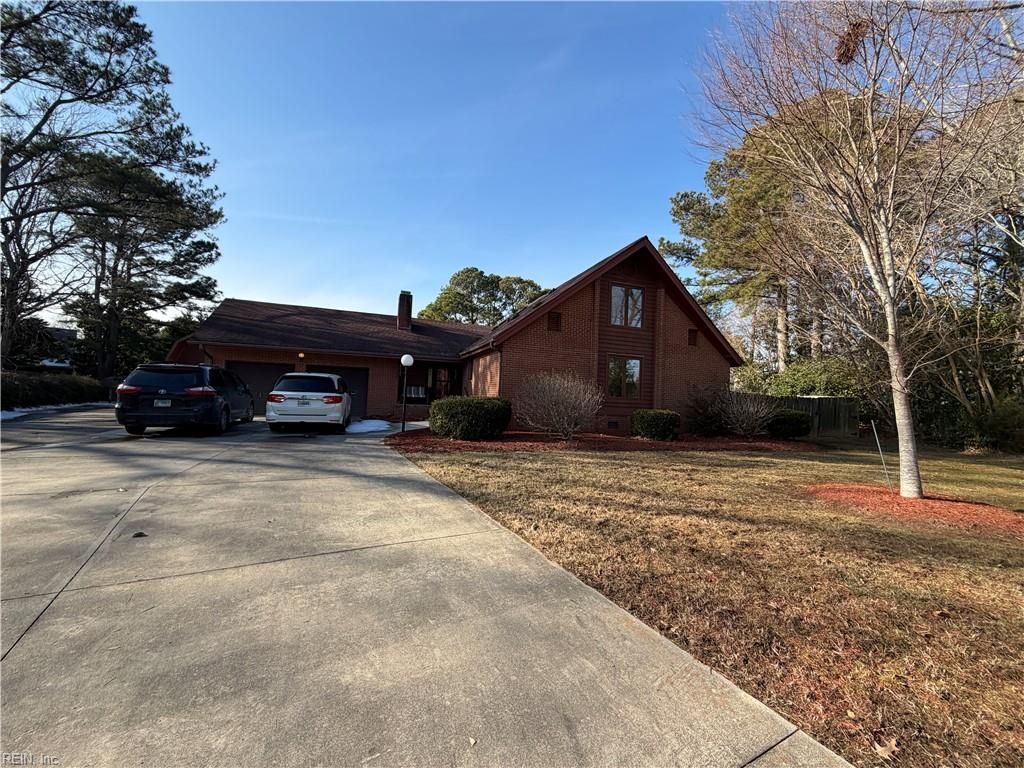 Photo of 1517 Baycliff Lane, Virginia Beach, VA 23454 (MLS # 10618923)