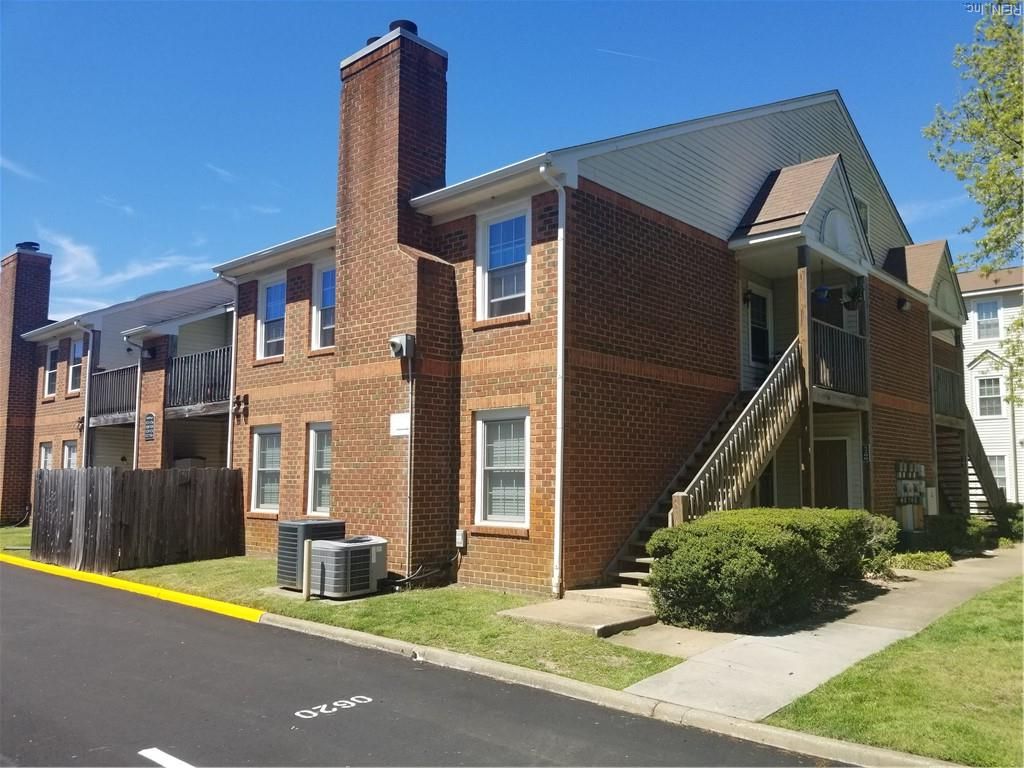 Photo of 5200 Mile Course Walk, Virginia Beach, VA 23455 (MLS # 10615108)