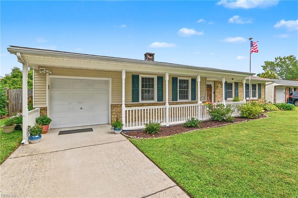 Photo of 532 Windsor Gate Road, Virginia Beach, VA 23452 (MLS # 10650129)
