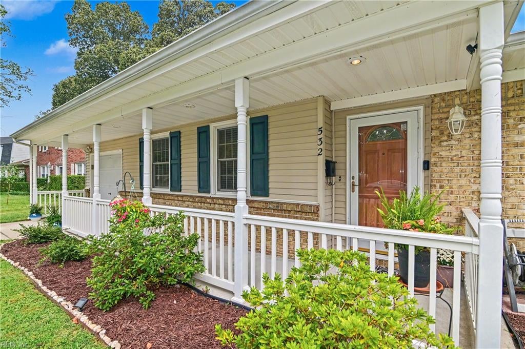 Photo of 532 Windsor Gate Road, Virginia Beach, VA 23452 (MLS # 10650129)