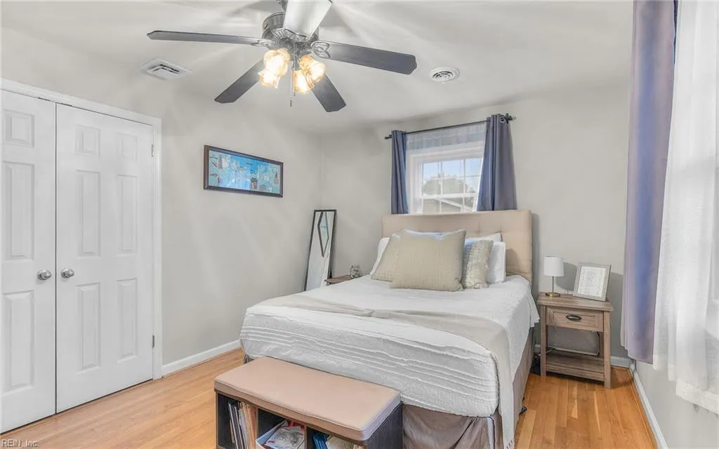 Virginia Beach, Virginia 23452, United States, 4 Bedrooms Bedrooms, ,3 BathroomsBathrooms,Residential,Active,208003