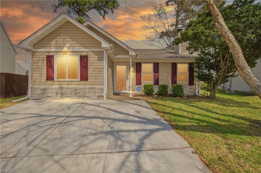 Photo of 1376 Beacons Reach Drive, Virginia Beach, VA 23454 (MLS # 10627244)