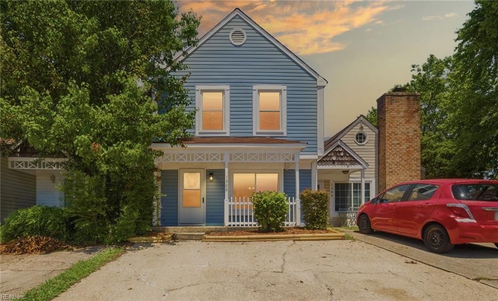 Photo of 1302 Covington Court, Virginia Beach, VA 23453 (MLS # 10637033)