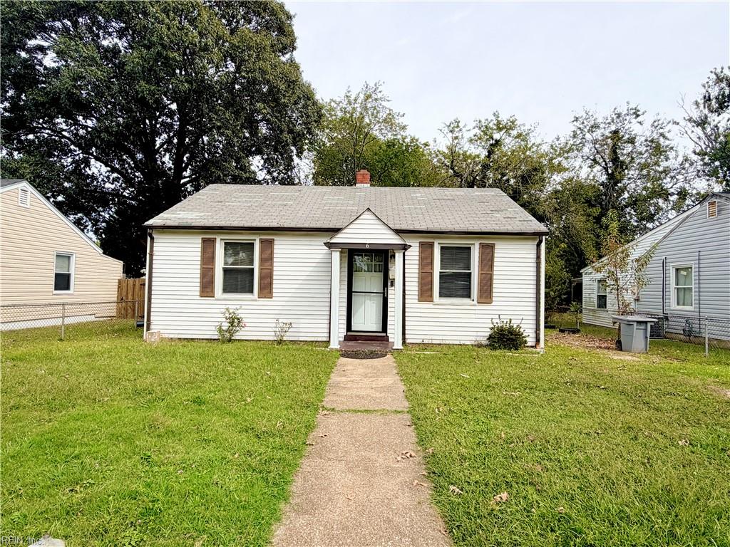 Photo of 6 Crestwood Circle, Hampton, VA 23669 (MLS # 10657930)