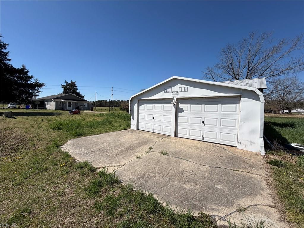 Photo of 1017 Longstreet Lane, Suffolk, VA 23437 (MLS # 10626151)